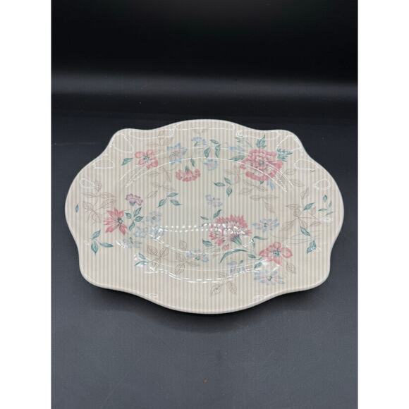 Johnson Brothers LYNTON Oval Platter Made in England Pink Flowers 11” - Picture 6 of 8